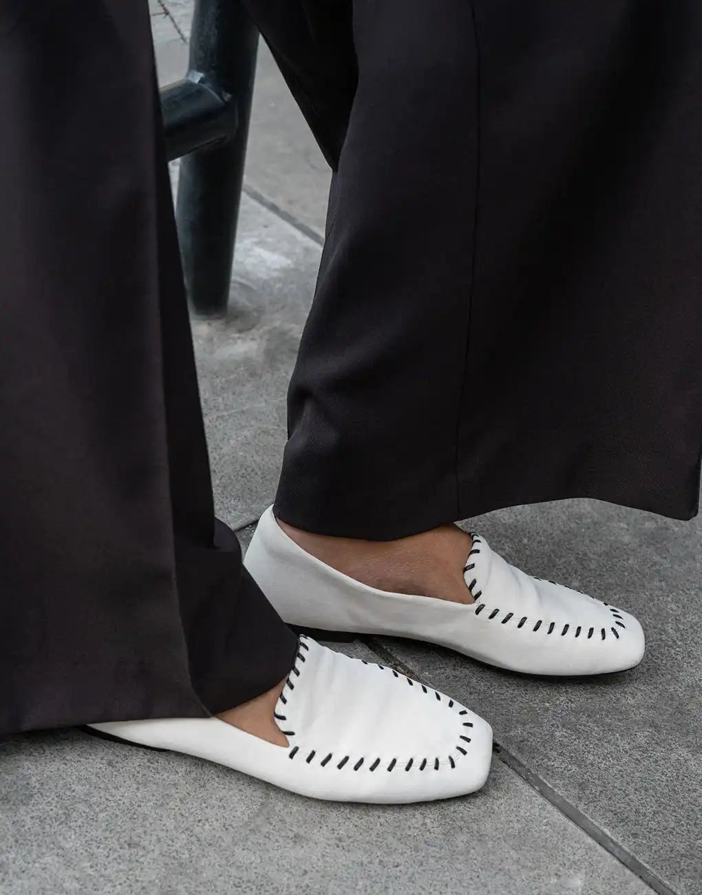 Velvet Whipstitched Loafers (Siena)