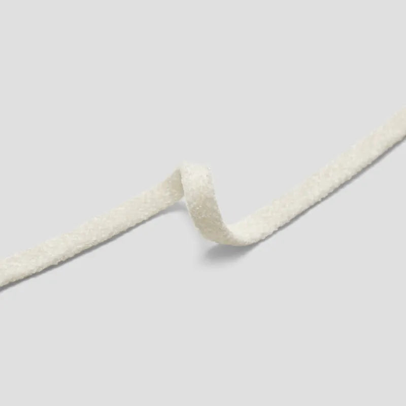 Plush Shoelace (Aela)