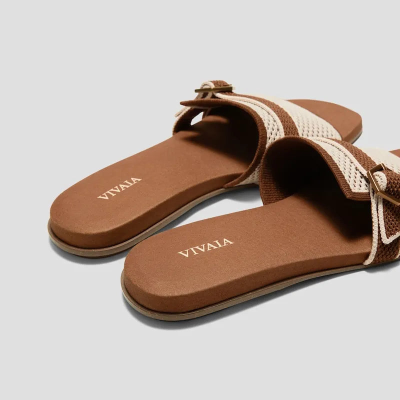 Square-Toe Flat Sandals (Delia)