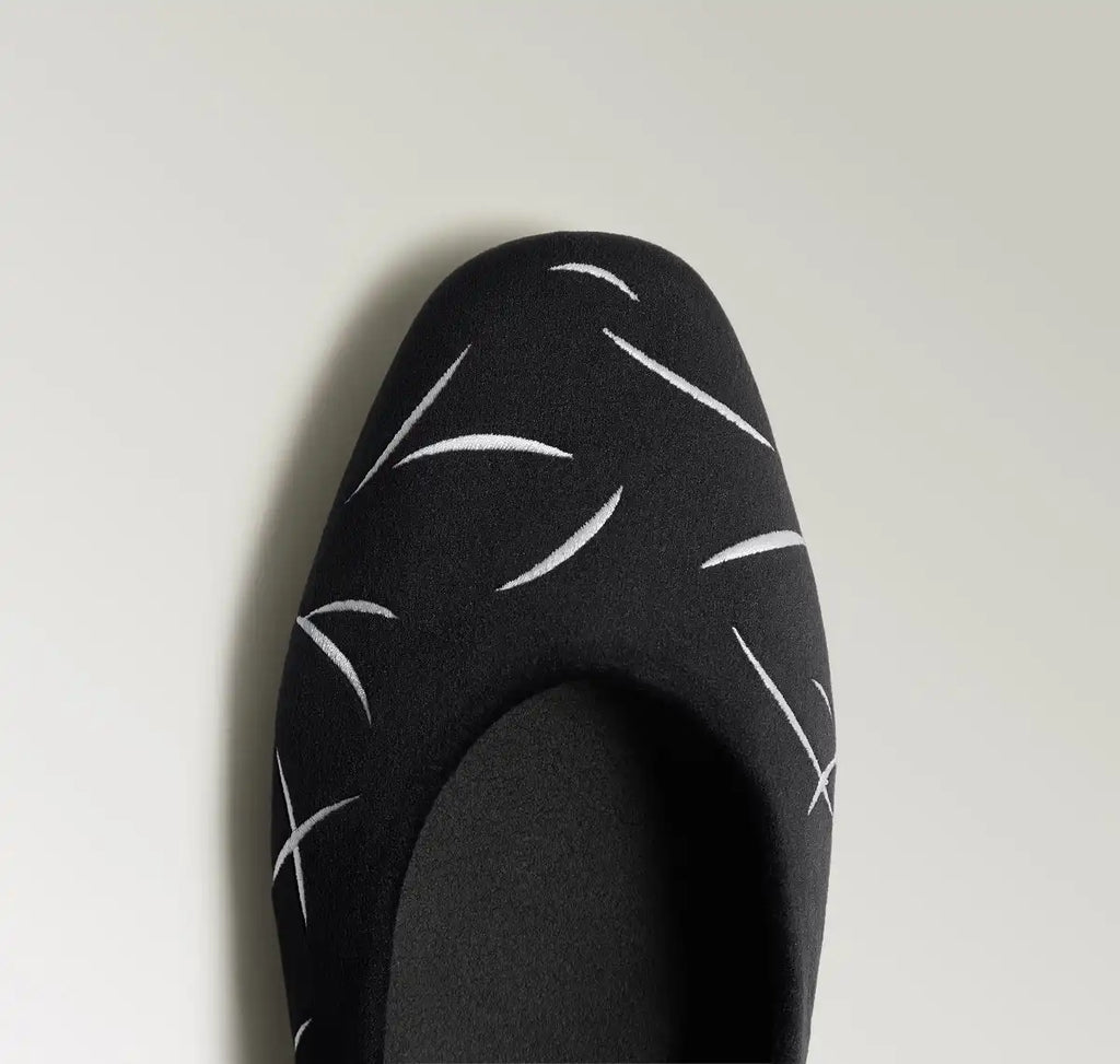 Mini Square-Toe Velvet Flats (Jazura)