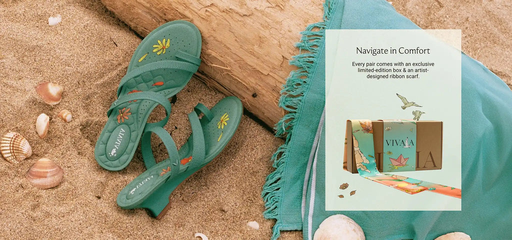 Round-Toe Toe Ring Sandals (Eden)