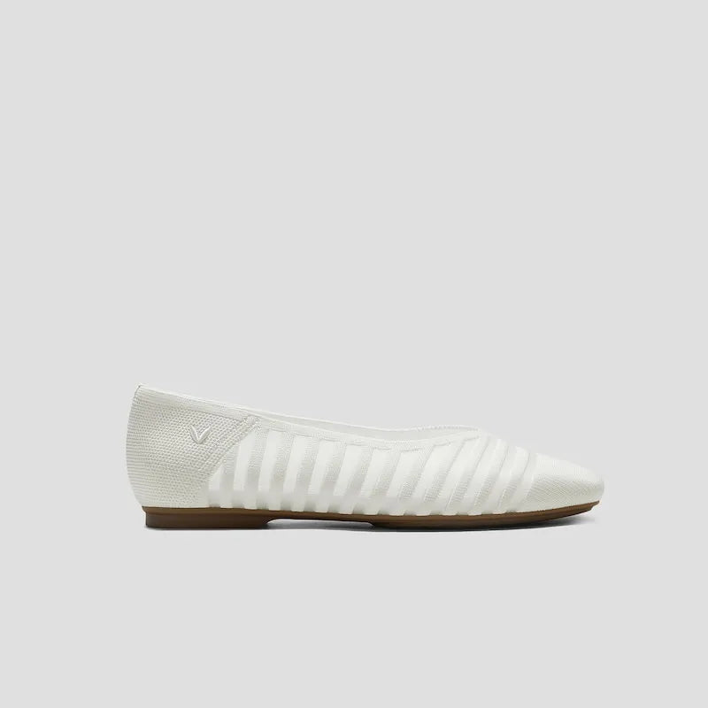 Square-Toe Margot Flats 3.0 (Miriam)