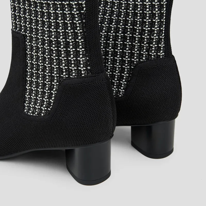 Small Square-Toe Water-Repellent Boots (Theresa)