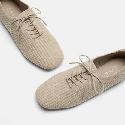 Square-Toe Derby Flats (Cheslea)