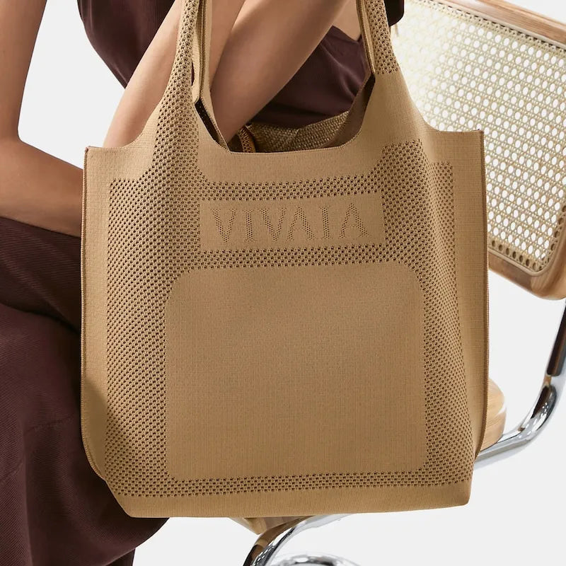 The Daily Tote (Zahara)
