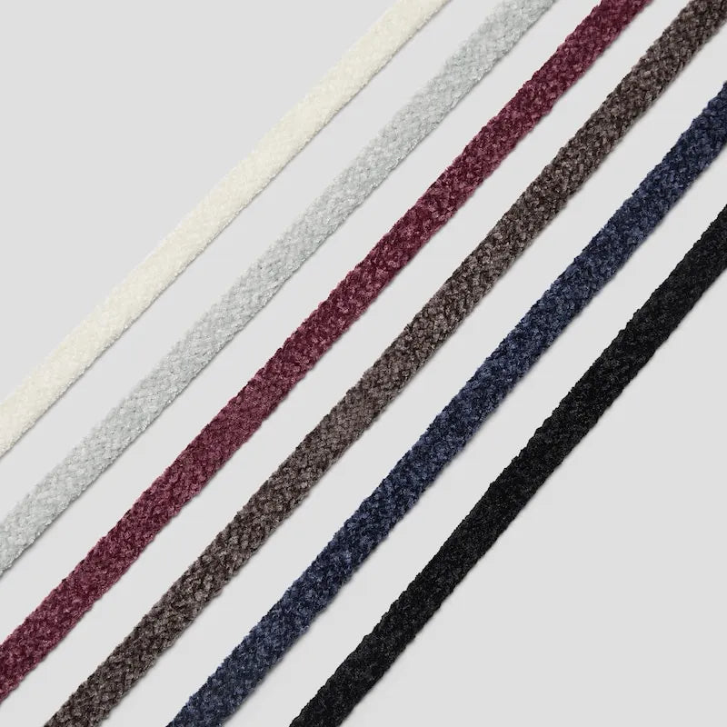 Plush Shoelace (Aela)