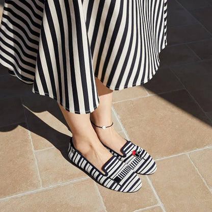 Round-Toe Embroidered Loafers (Audrey)
